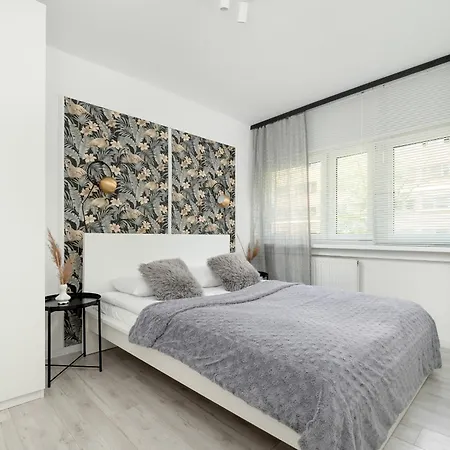 Apartment Stylowy W Lodzi By Renters *